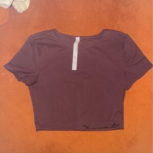 CRZ YOGA Butterluxe Crop Short Sleeve Tee Shirt in Brown | Small | NEW